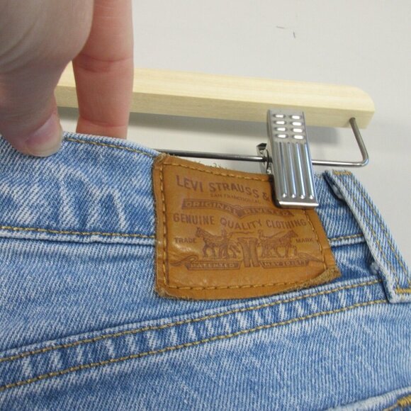 Levi's Wedgie Straight Jeans Women 26 Blue Crop Cotton Button Fly Distressed 570 - Picture 8 of 15